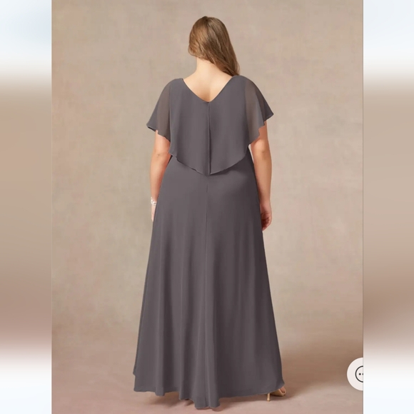 Azazie Mother of the Bride dress - Picture 2 of 6